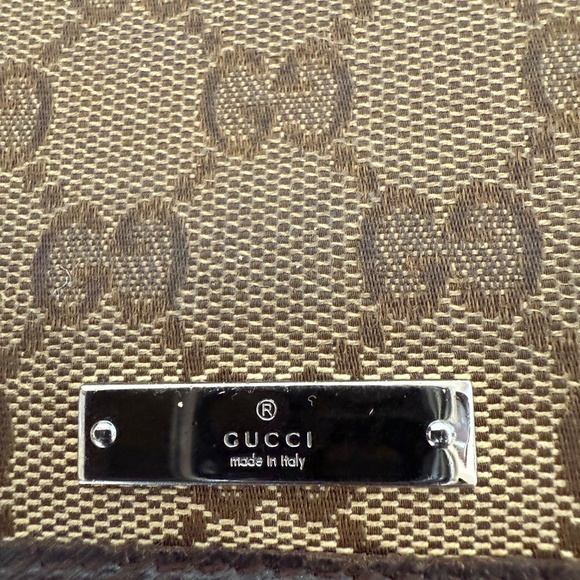 Gucci Khaki Signature Long Wallet - Picture 7 of 7